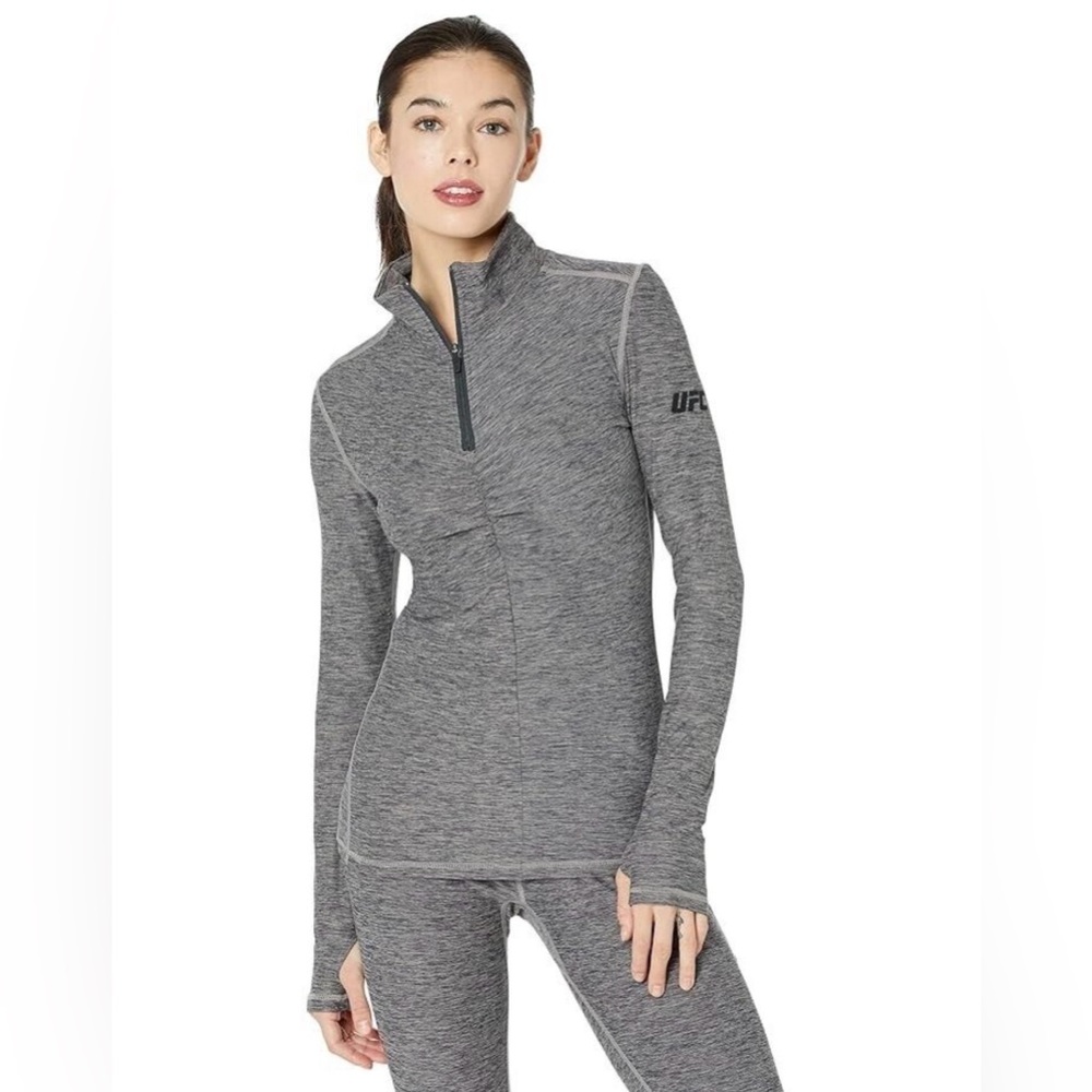 UFC Fogged Gray Long Sleeve 1/4 Zip Lightweight Mock Neck Thumbhole Pull-Over  M